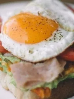 10 Breakfast Foods That Keep You Satisfied Until Lunch