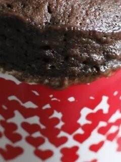 How To Make Mug Cakes Without Eggs, Milk, Or Butter