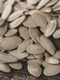 10 Magnesium-Rich Foods That Fight Fatigue, Dietitians Note