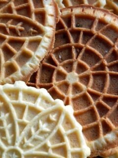 8 Holiday Cookies That Disappeared as Families Switched to Store-Bought