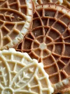 8 Holiday Cookies That Disappeared as Families Switched to Store-Bought