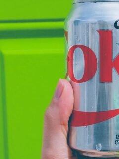 Longevity Researchers Say These 10 Everyday Drinks Could Speed Up Aging