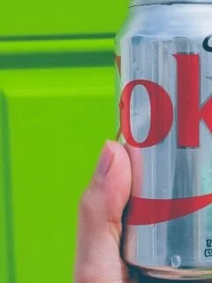 Longevity Researchers Say These 10 Everyday Drinks Could Speed Up Aging