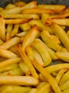 8 Fast-Food Tricks Employees Say Only Regulars Know