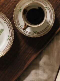 8 Rare Vintage China Designs That Have Become Valuable Collectibles