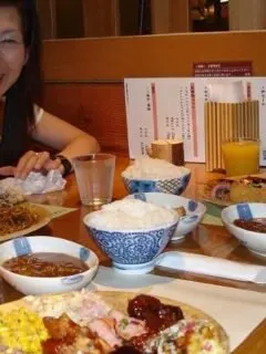 6 Countries Travelers Call Overrated for Food - Until They Actually Taste It