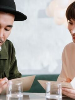 Try This at a Restaurant: 10 Chef-Backed Tips That Instantly Make Servers Appreciate Your Table