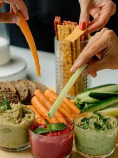 4 Smart Snacks for Weight Loss - and 3 to Limit