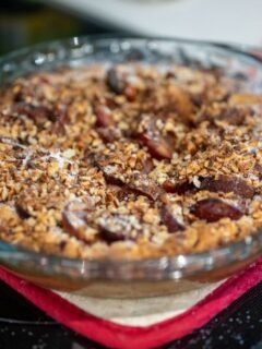 8 Foods You Shouldn't Cook in a Glass Baking Dish