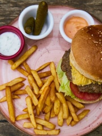 The Real Reason Burgers Seemed Better in the 1970s